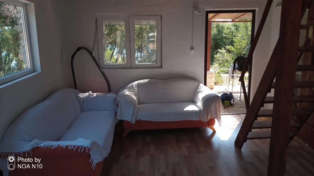 샬레 Isolated, 30M To Sea, Viktoria S Cottage 칼리